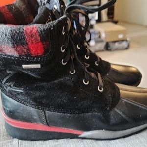 Women's cougar winter boots